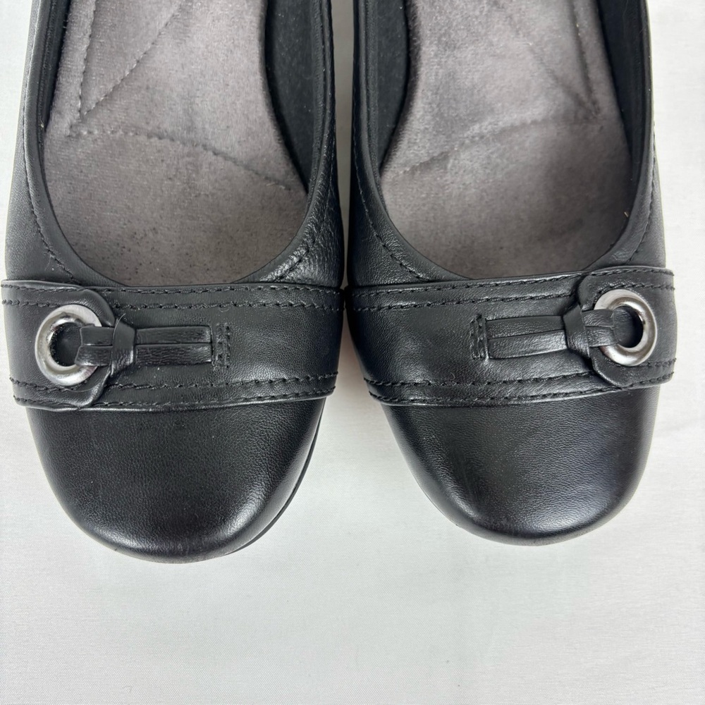 Clarks Leather Low Heel Loafers Slip On Flats Buckle Comfort Shoes Black Size 9 - Picture 6 of 15